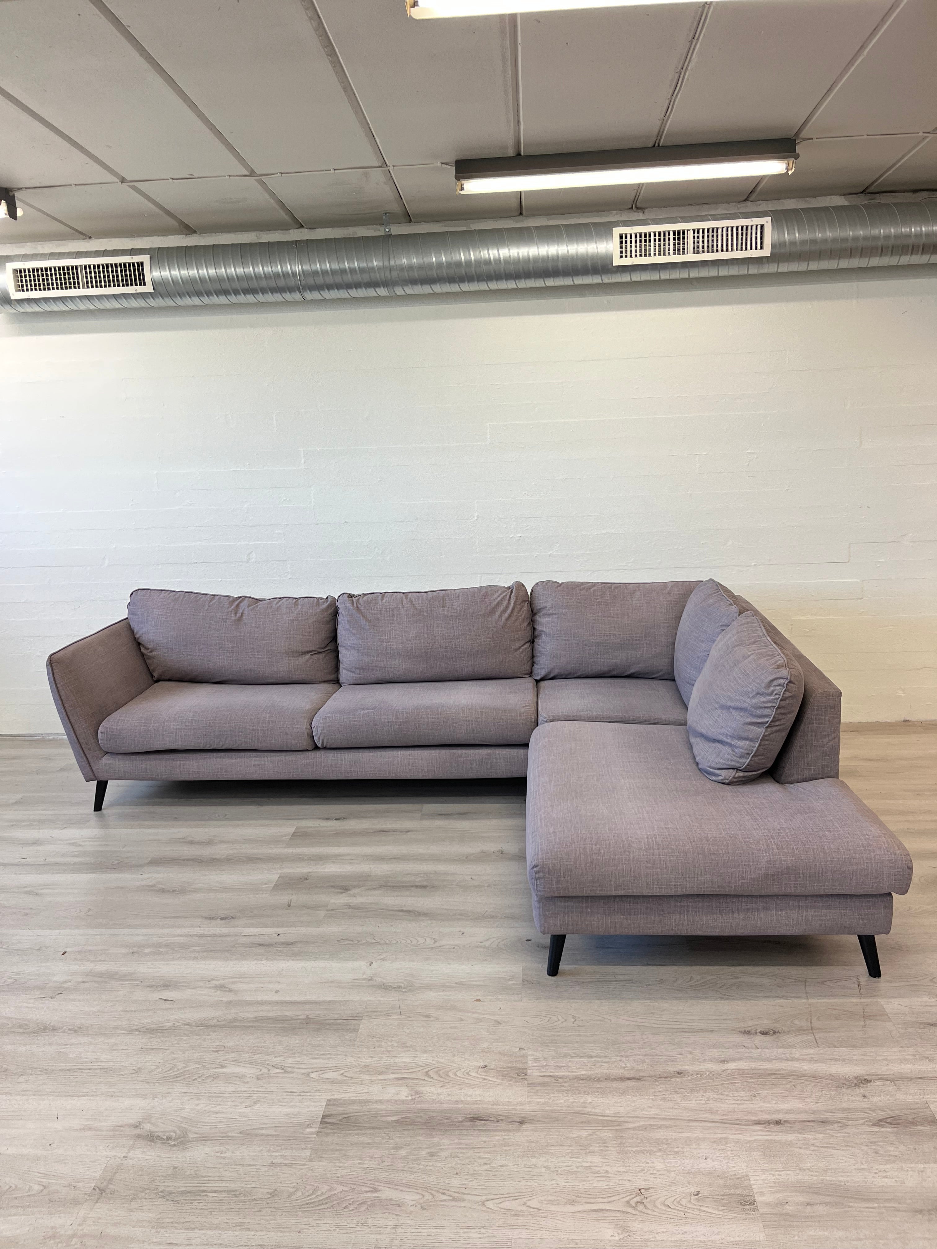 Mio Madison 4 sits högervänd L soffa